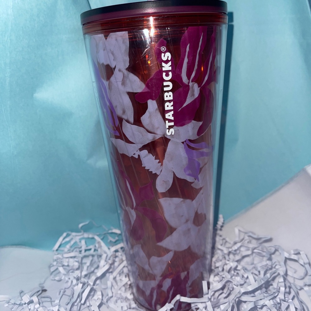 Spring 2021 Easter Starbucks cold cup tumbler.